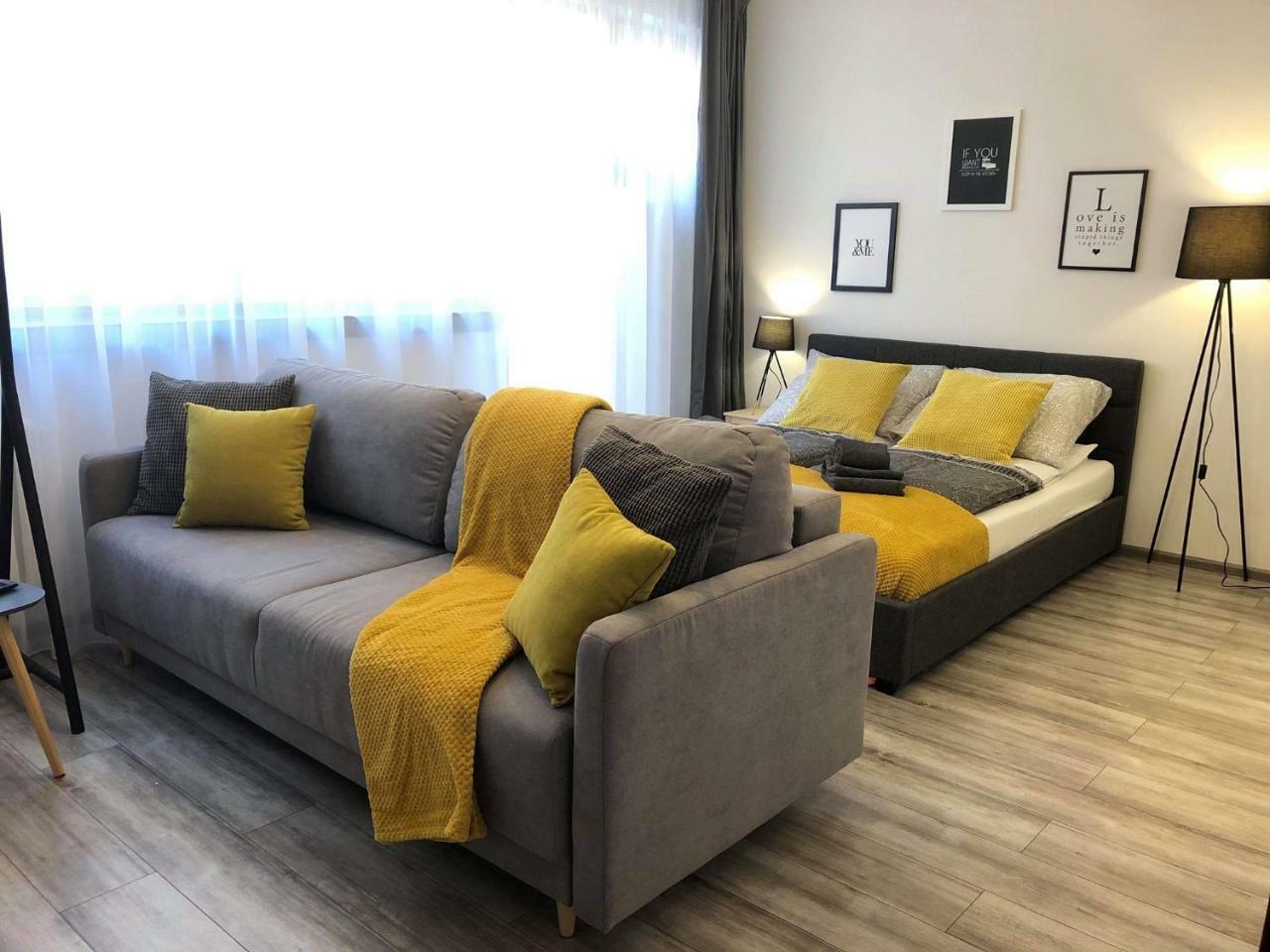 Apartament Szczesliwa 13 - Plac Ratuszowy 옐레니아구라 외부 사진
